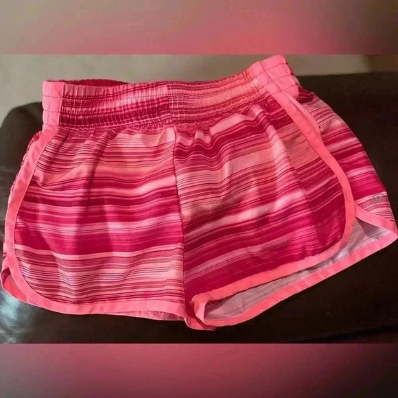 Champion Girls Shorts Size 4-5 - Picture 1 of 3